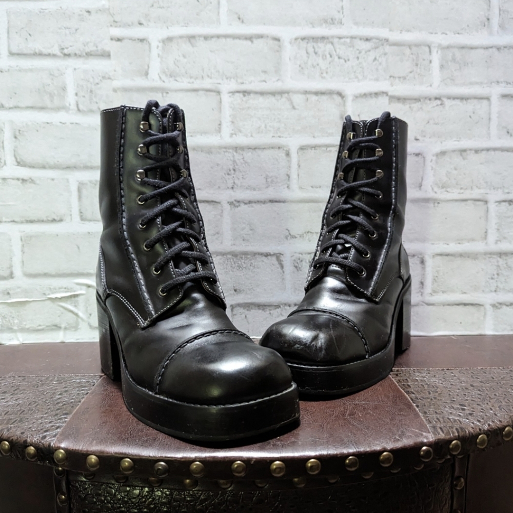 Frye Vintage Y2K Villager Boot Lace Up Zip Stitch 70's Chunky Heel Black Size 9 - Picture 10 of 16